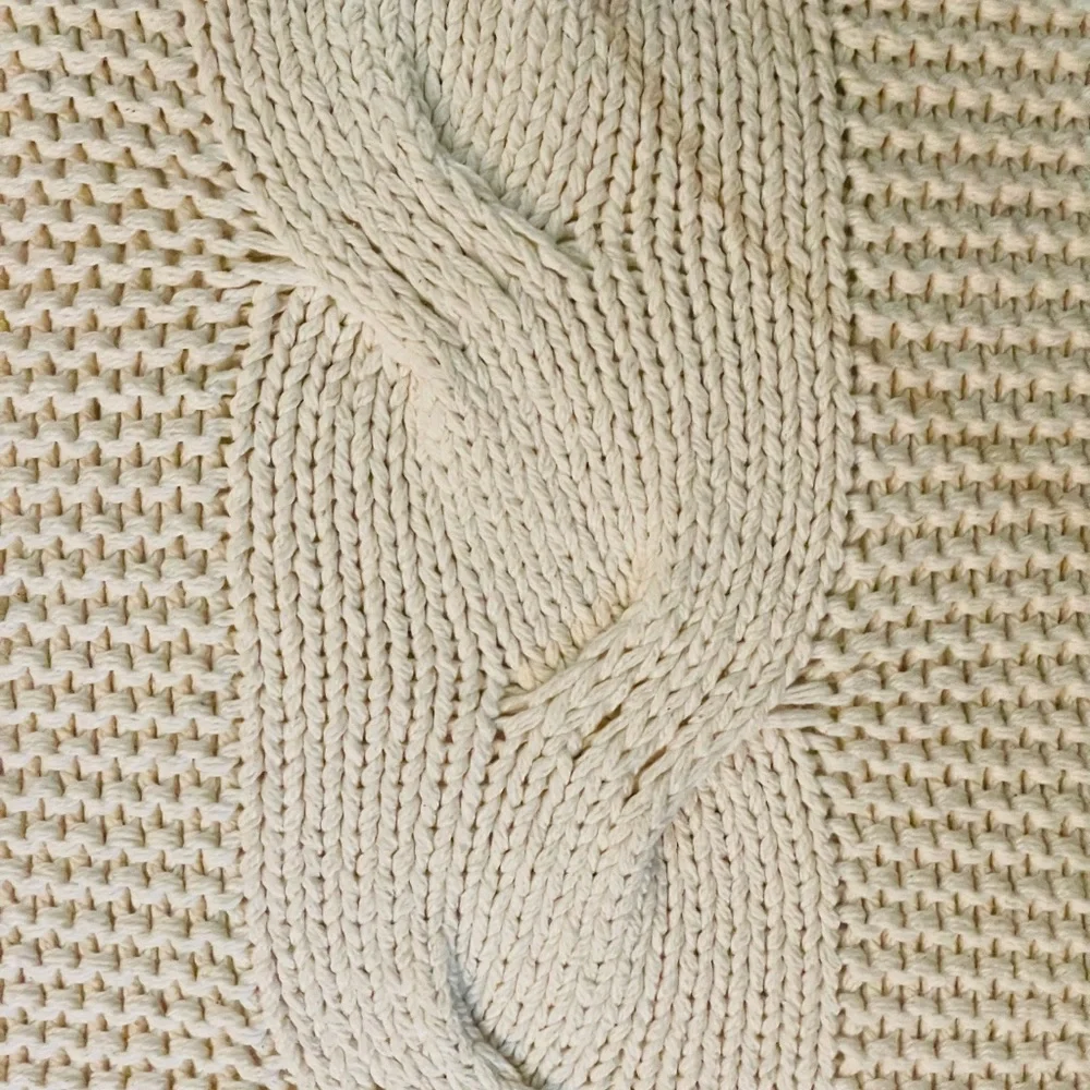 CELERIE KEMBLE CABLE KNIT SWEATER SQUARE THROW DECORATIVE PILLOW IVORY 2…